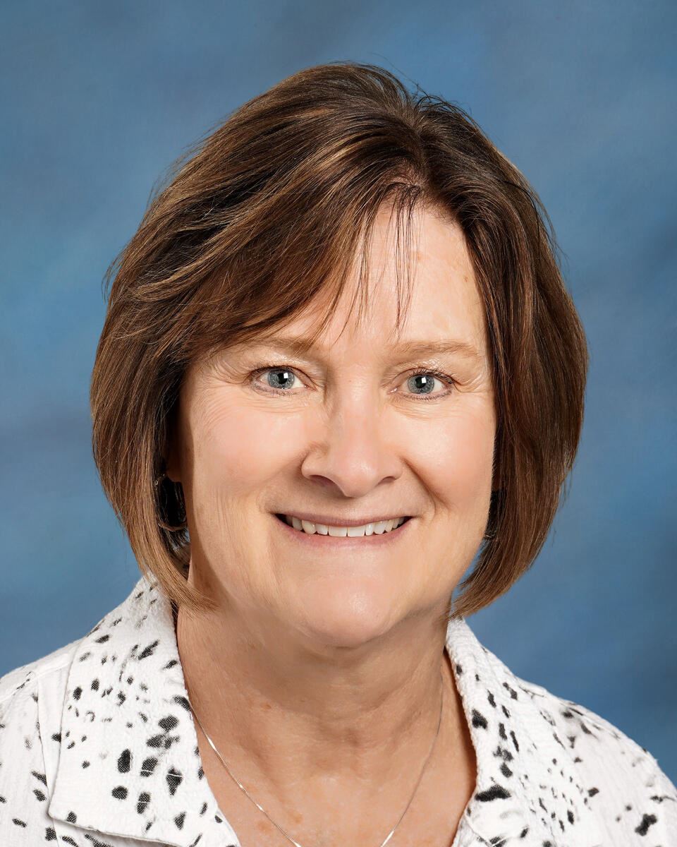 Darice Hastings - Principal's Secretary